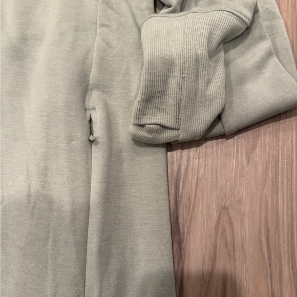 Coaster Luxe Sweatshirt Dress | Athleta - small - Picture 3 of 4